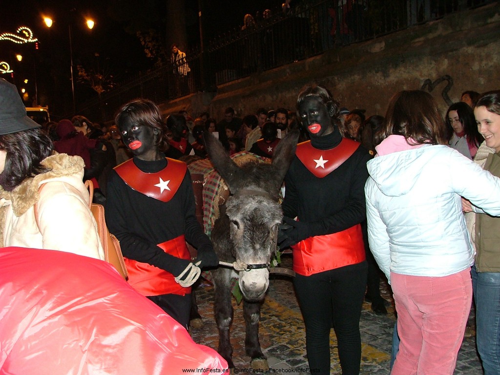 Acto de "Les burretes" en Alcoy