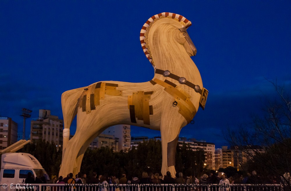 caballo de troya falla na jordana valencia infofesta (1)